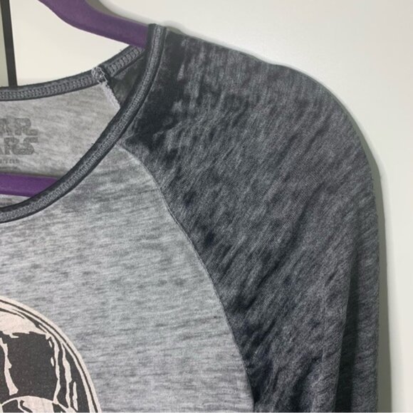 Star Wars Holiday Darth Vader Thin 3/4 Length Shirt - Picture 2 of 16